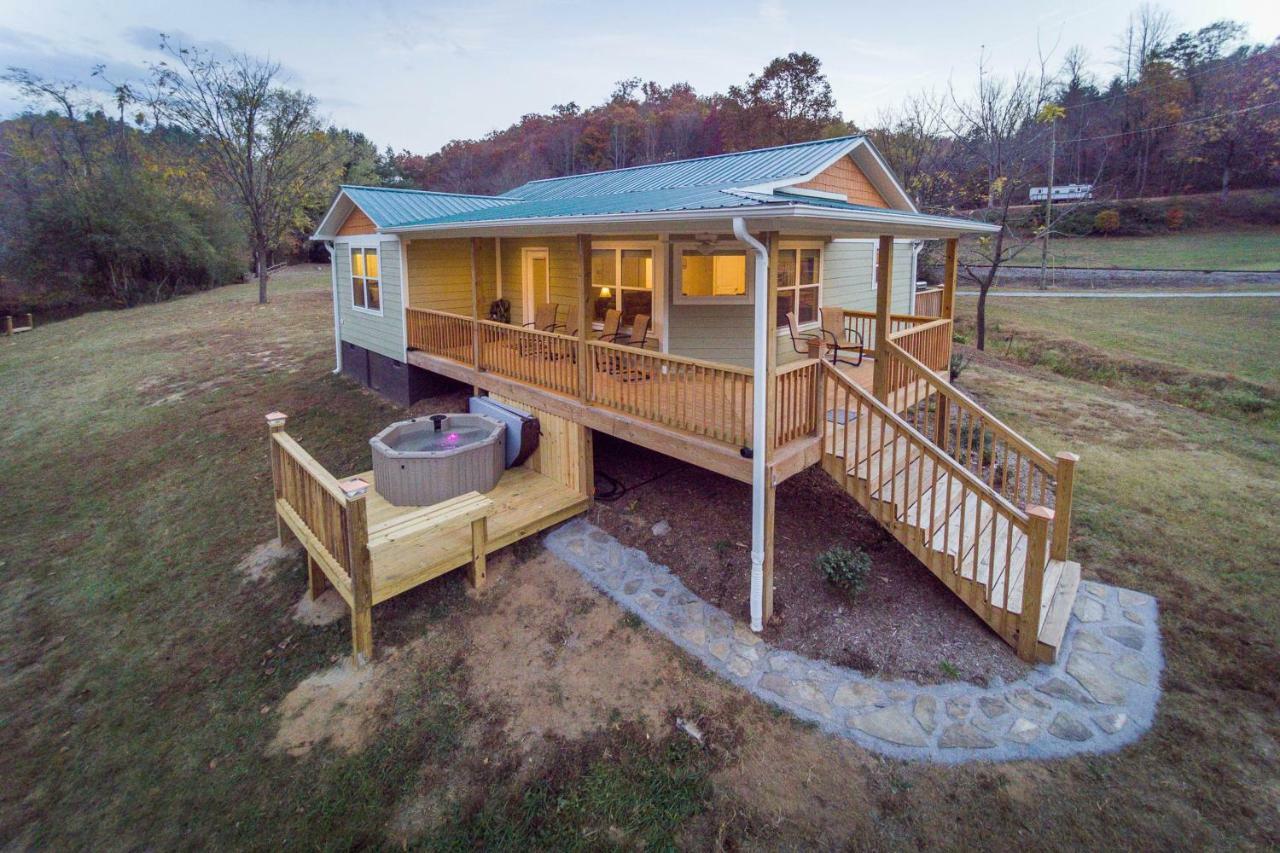 2 Bed 2 Bath Vacation Home In Whittier III Exterior foto